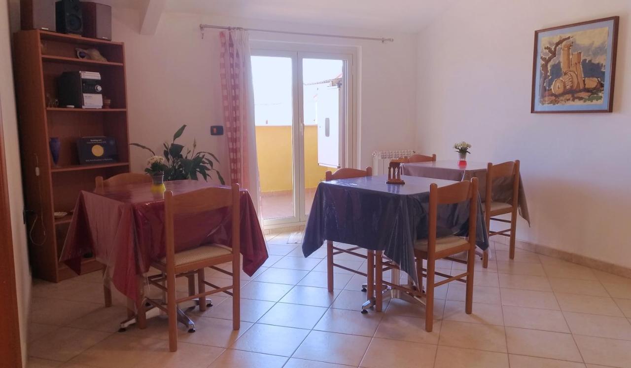 Bed And Breakfast La Mansarda Agrigento Exterior foto
